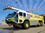 Oshkosh Striker 3000 ARFF 2002 года